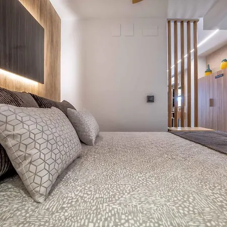 アパート New Loft Cabel & Parking Incluido *